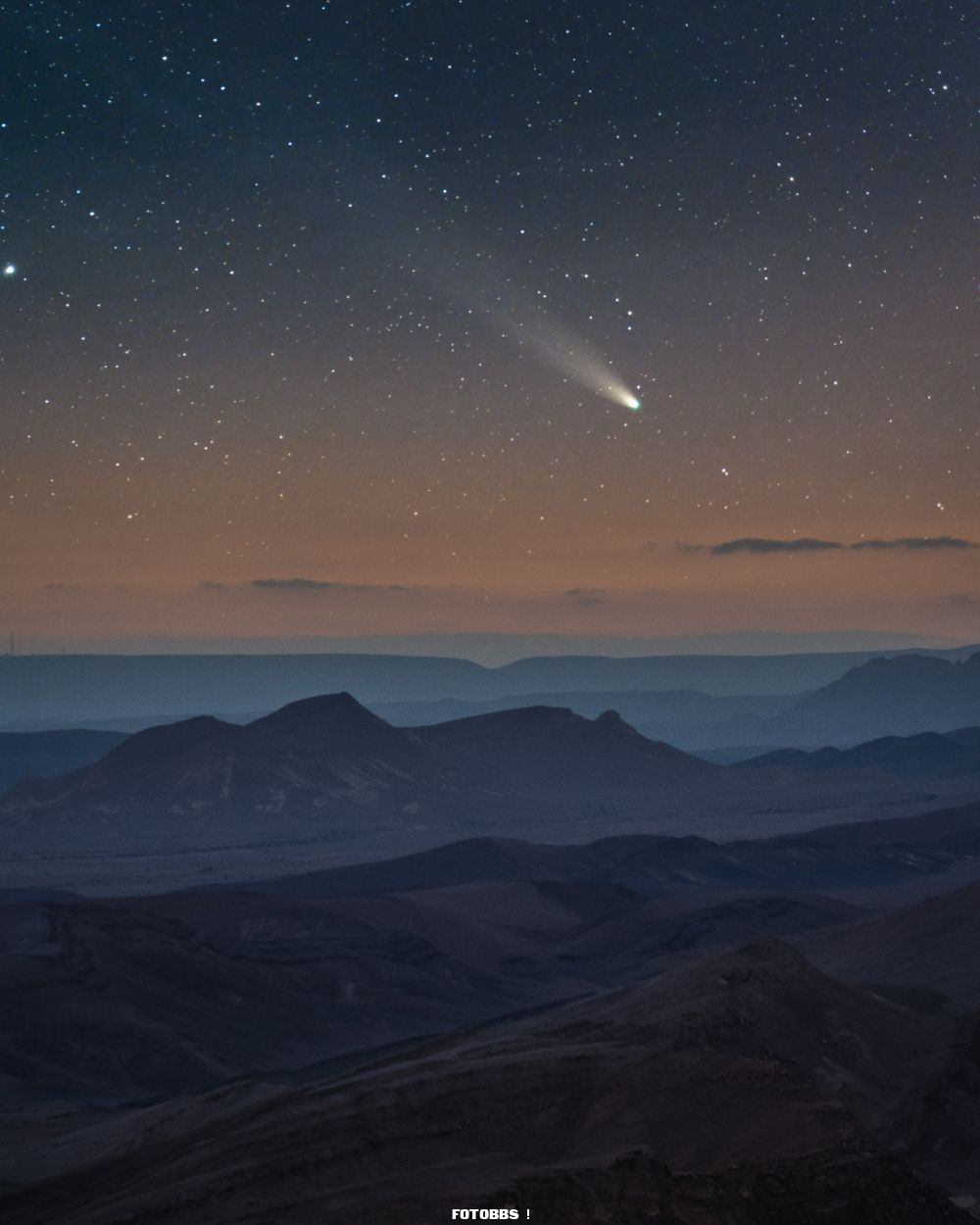 Planets__Comets_Asteroids_C2021_A1__Leonard__in_sky_of_Israel.jpg
